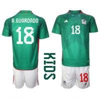 Billiga Mexiko Andres Guardado #18 Barnkläder Hemma fotbollskläder till baby VM 2022 Kortärmad (+ Korta byxor)